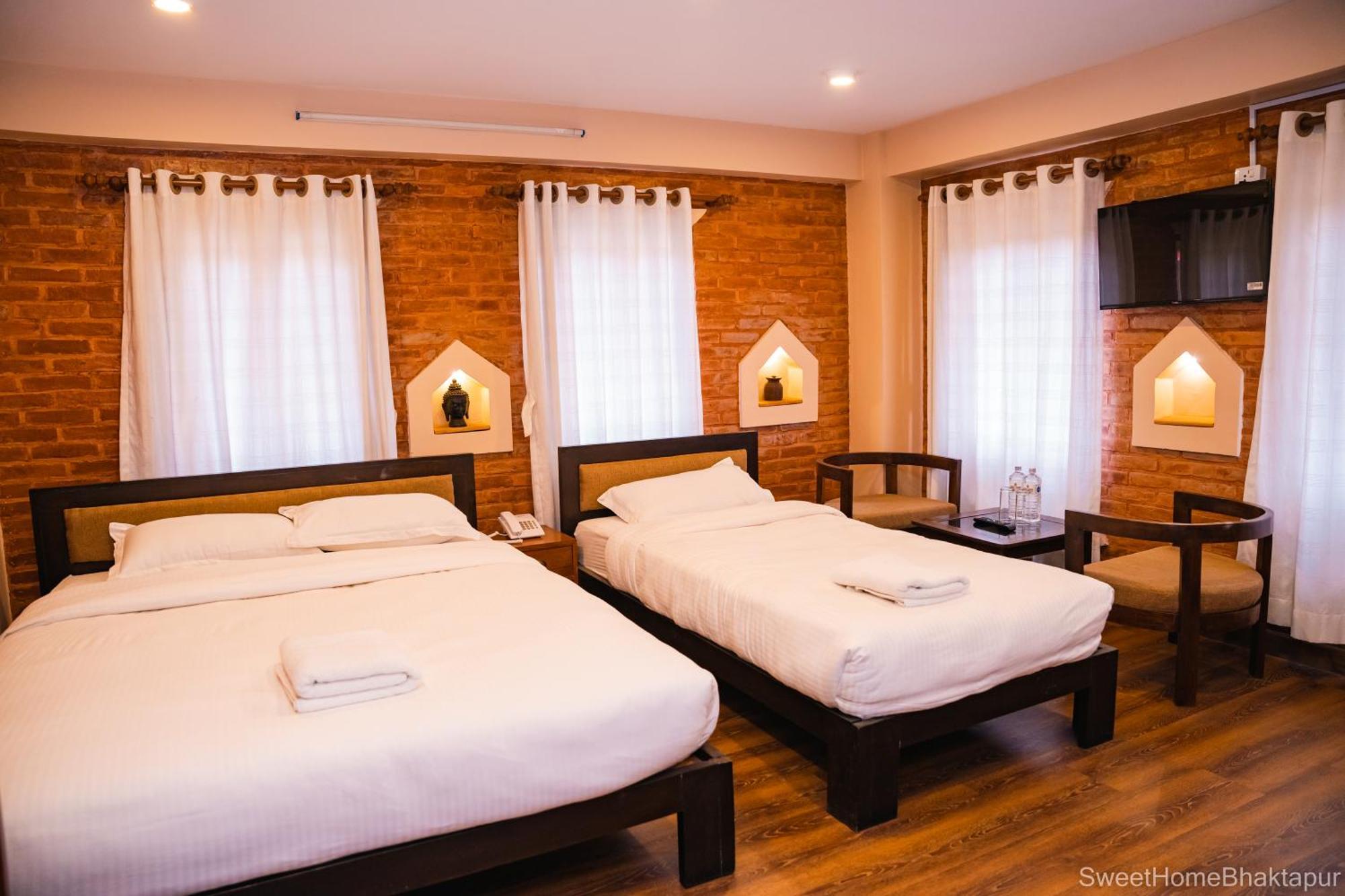 Hotel Sweet Home Bhatgoan 외부 사진