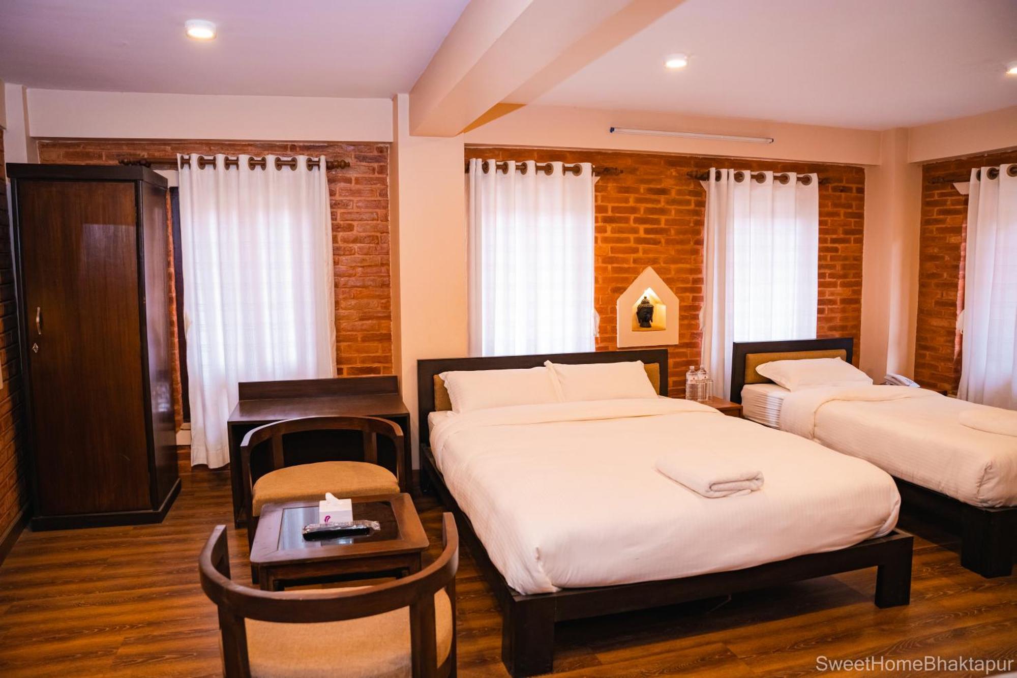 Hotel Sweet Home Bhatgoan 외부 사진