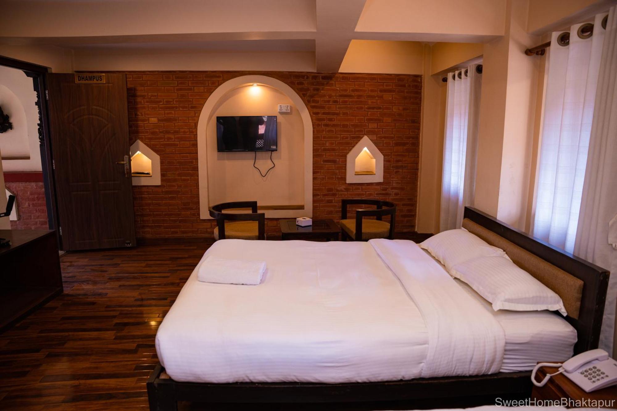 Hotel Sweet Home Bhatgoan 외부 사진