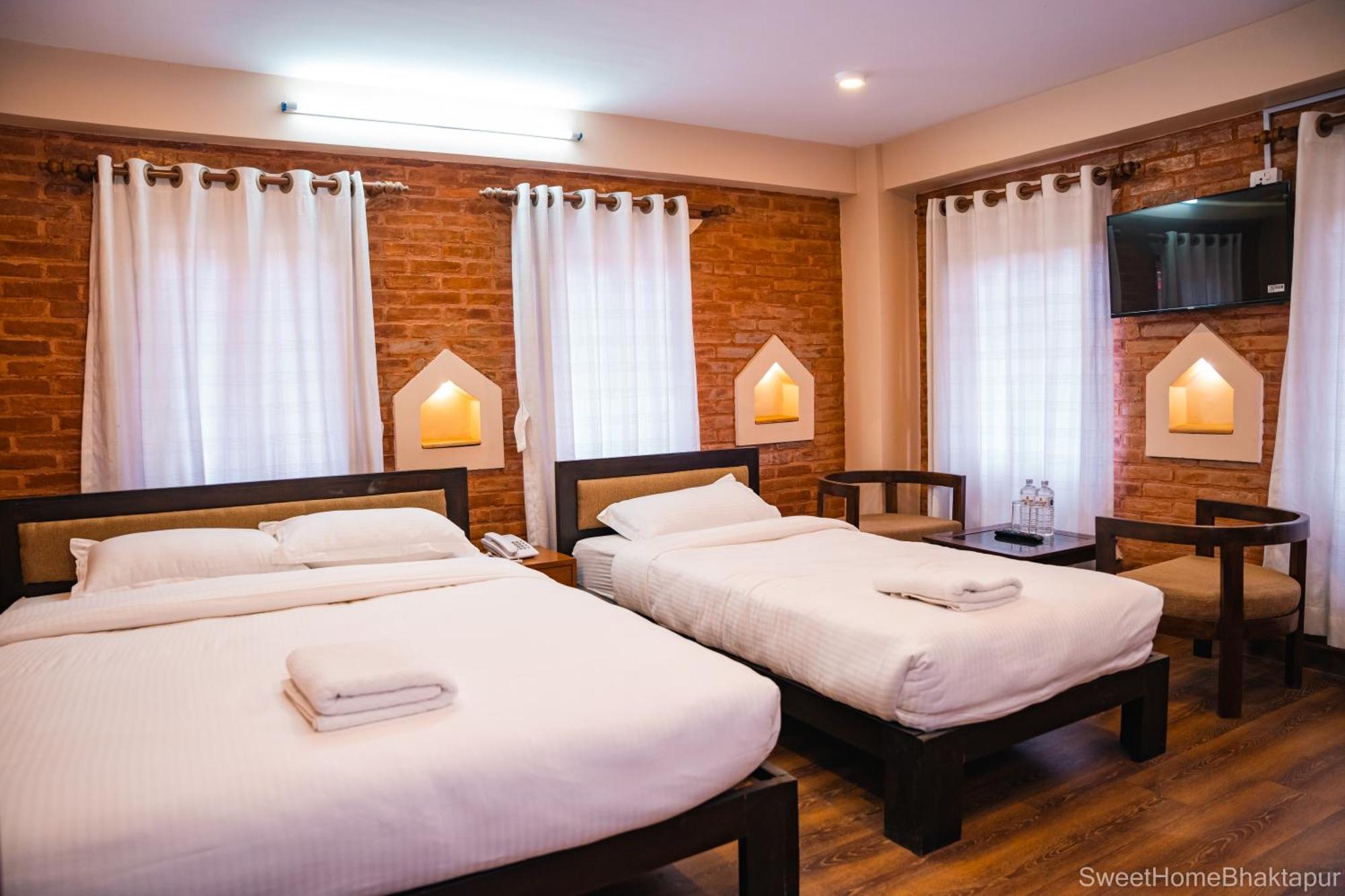 Hotel Sweet Home Bhatgoan 외부 사진