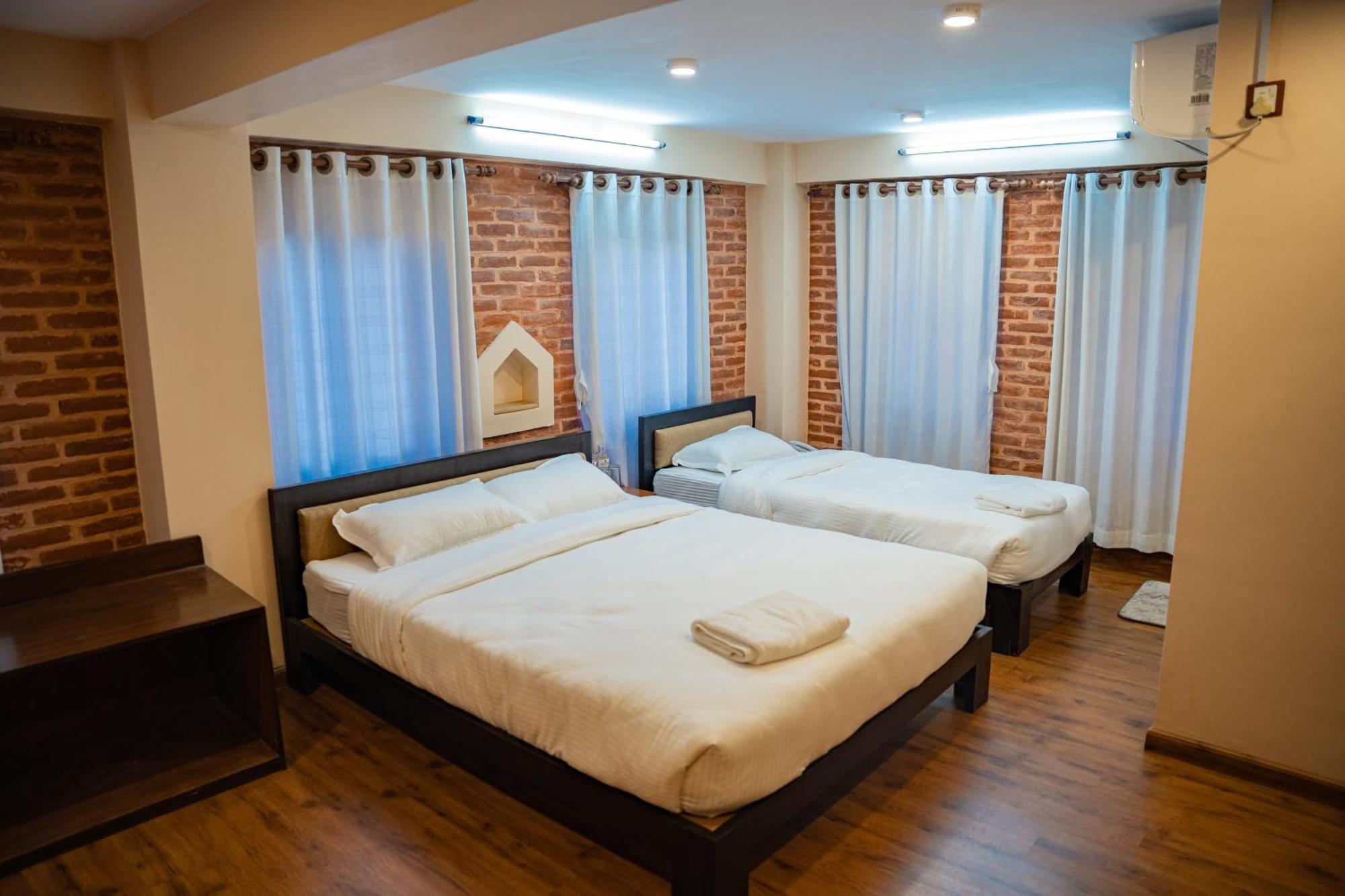 Hotel Sweet Home Bhatgoan 외부 사진