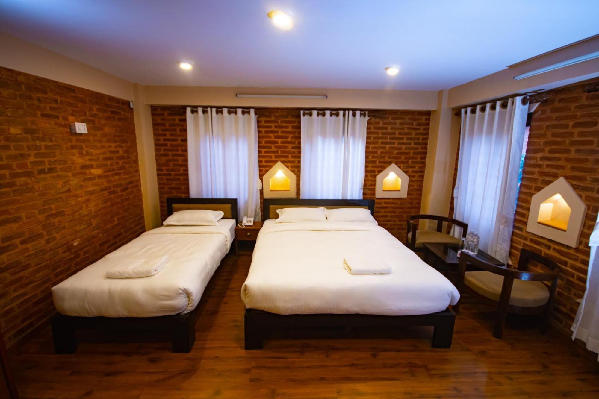 Hotel Sweet Home Bhatgoan 외부 사진